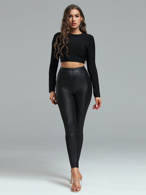 Black Long Sleeves Crop Top 1