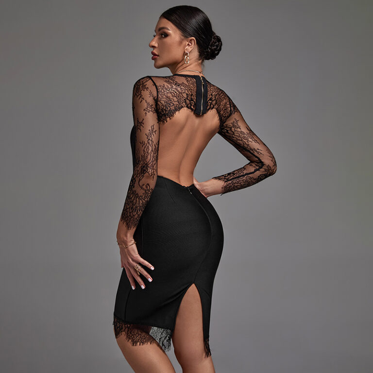 Loose high-waisted midi dress with no sleeves main image 1
