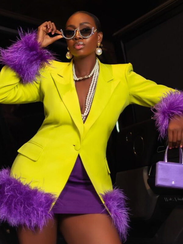 Flow Hem Spliced Feather Blazer 4