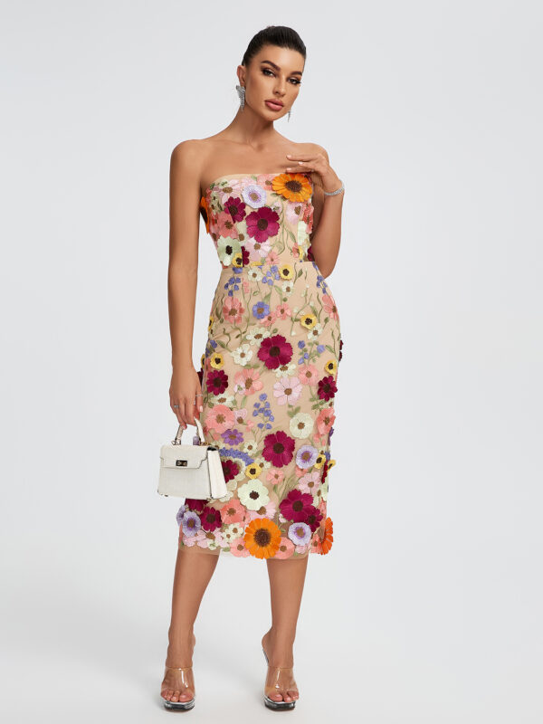 Chic 3D Floral Strapless Midi Dress